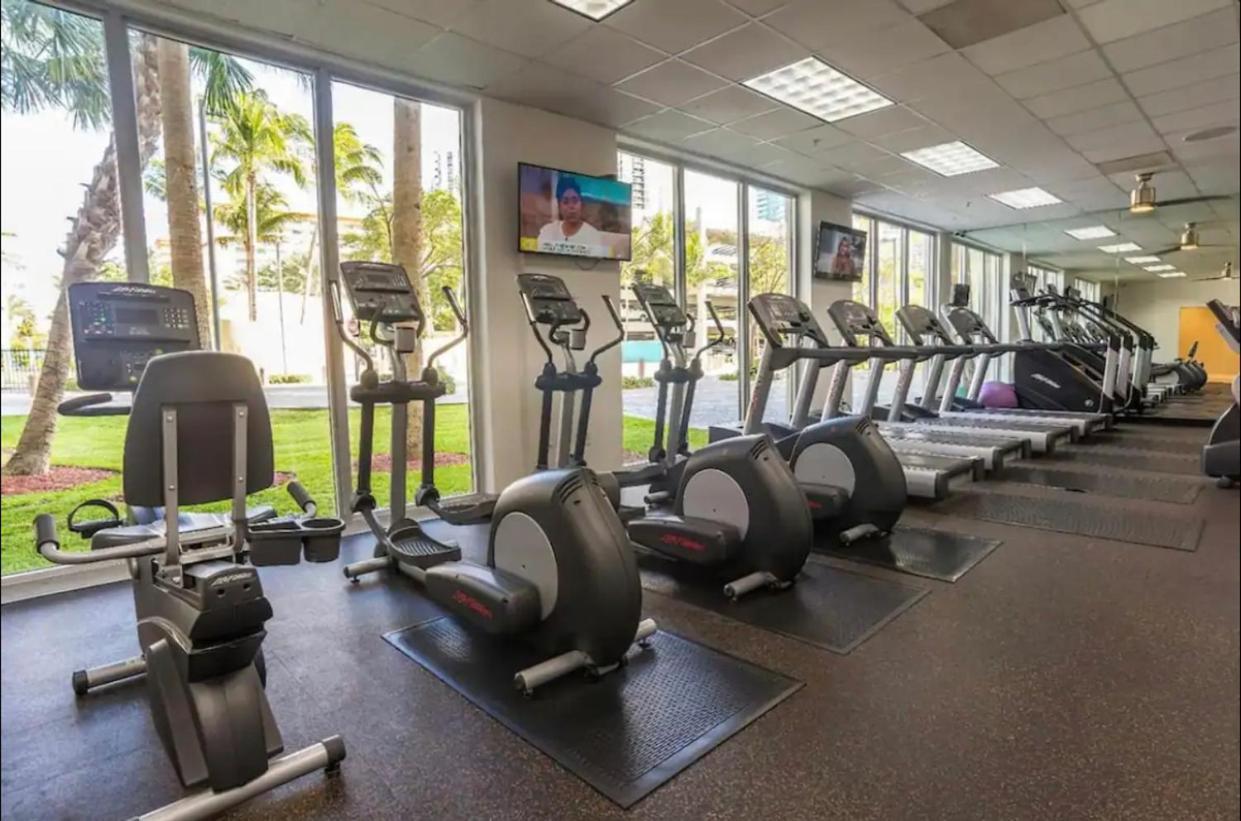 Sunny Isles Beach Spacious Apartment エクステリア 写真